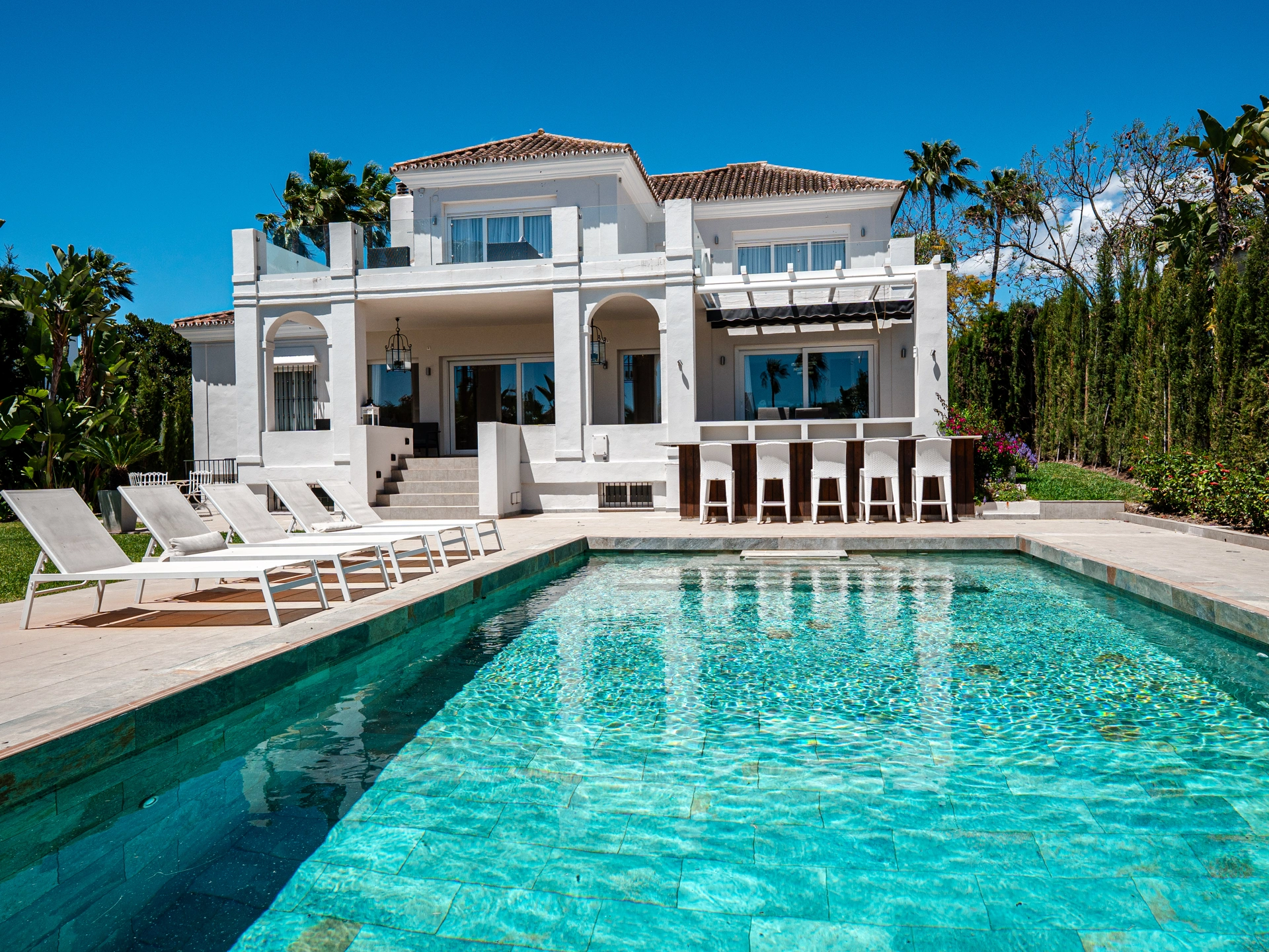 Villa for sale in Nueva Andalucia, Marbella