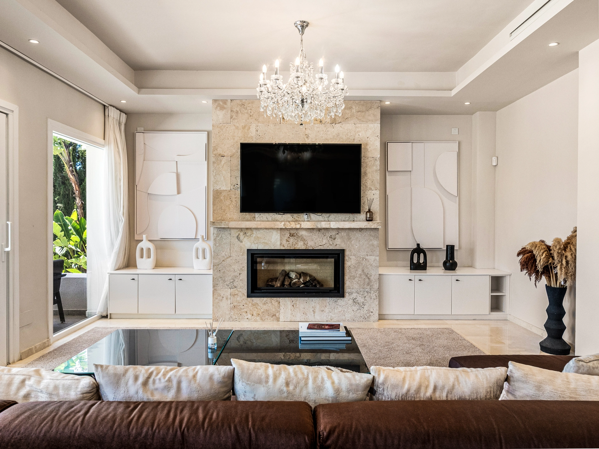 Villa for sale in Nueva Andalucia, Marbella