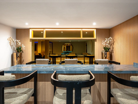 Luxury Six-Bedroom Villa in Nueva Andalucía’s Prestigious Golf Valley
