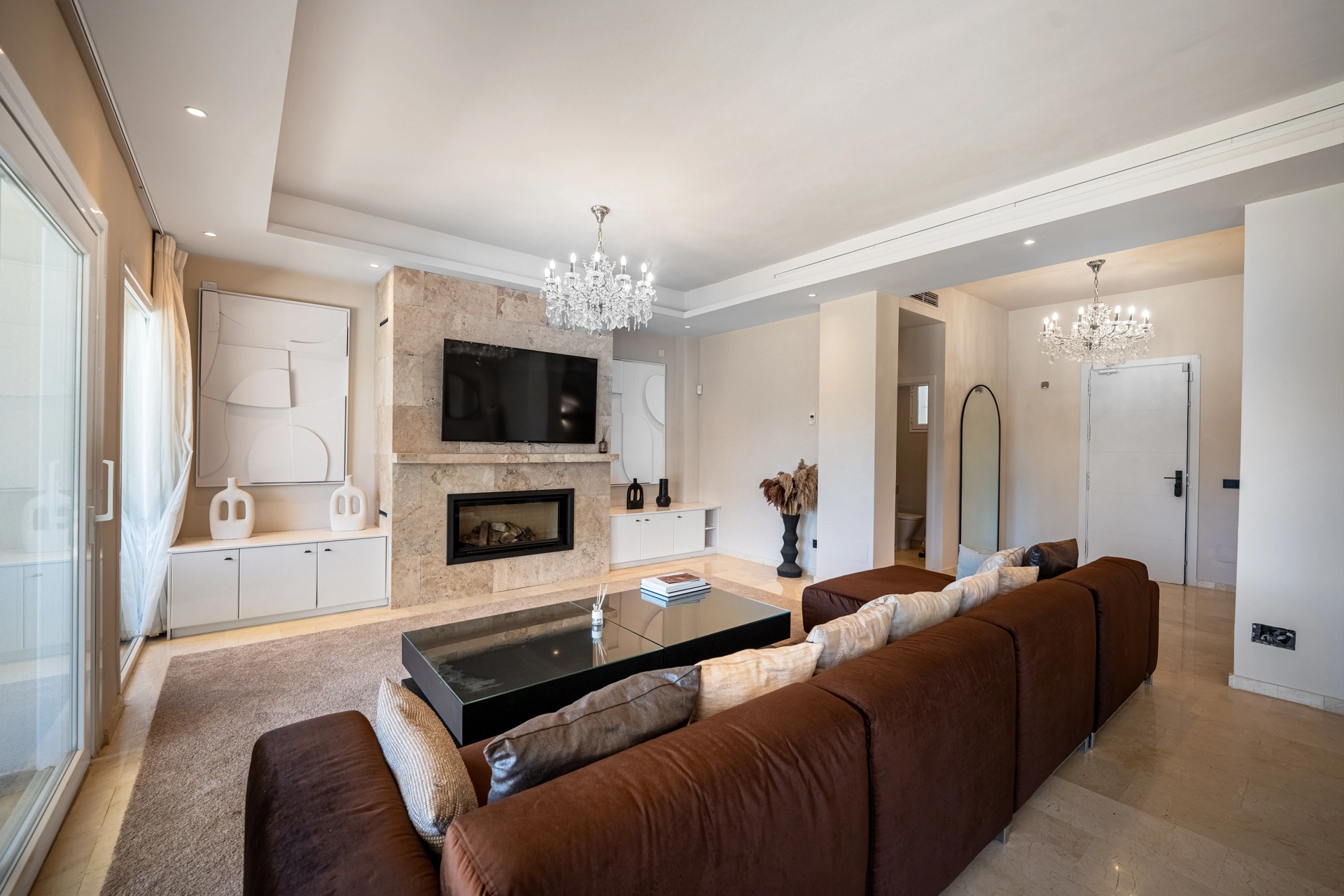 Villa for sale in Nueva Andalucia, Marbella