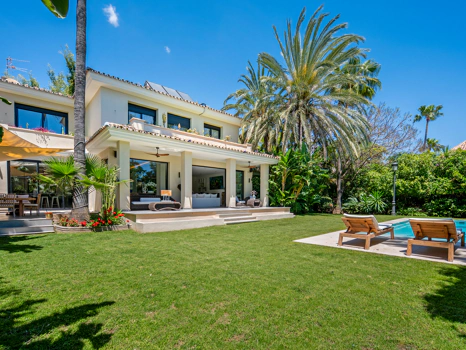 Un Santuario Tropical Privado en el Corazón de Marbella