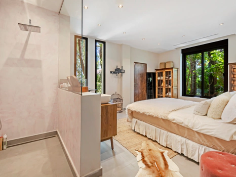 Un Santuario Tropical Privado en el Corazón de Marbella