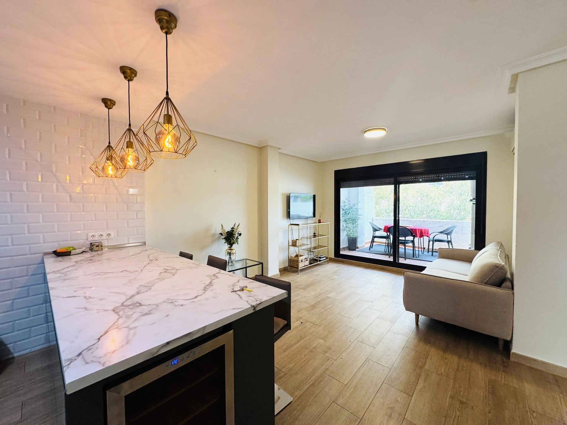 Atico Duplex En alquiler en La Maestranza, Nueva Andalucia