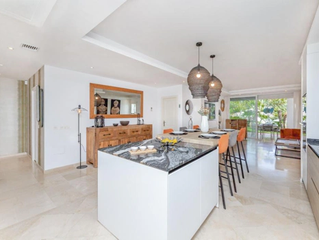 Apartamento de Lujo junto a la Playa