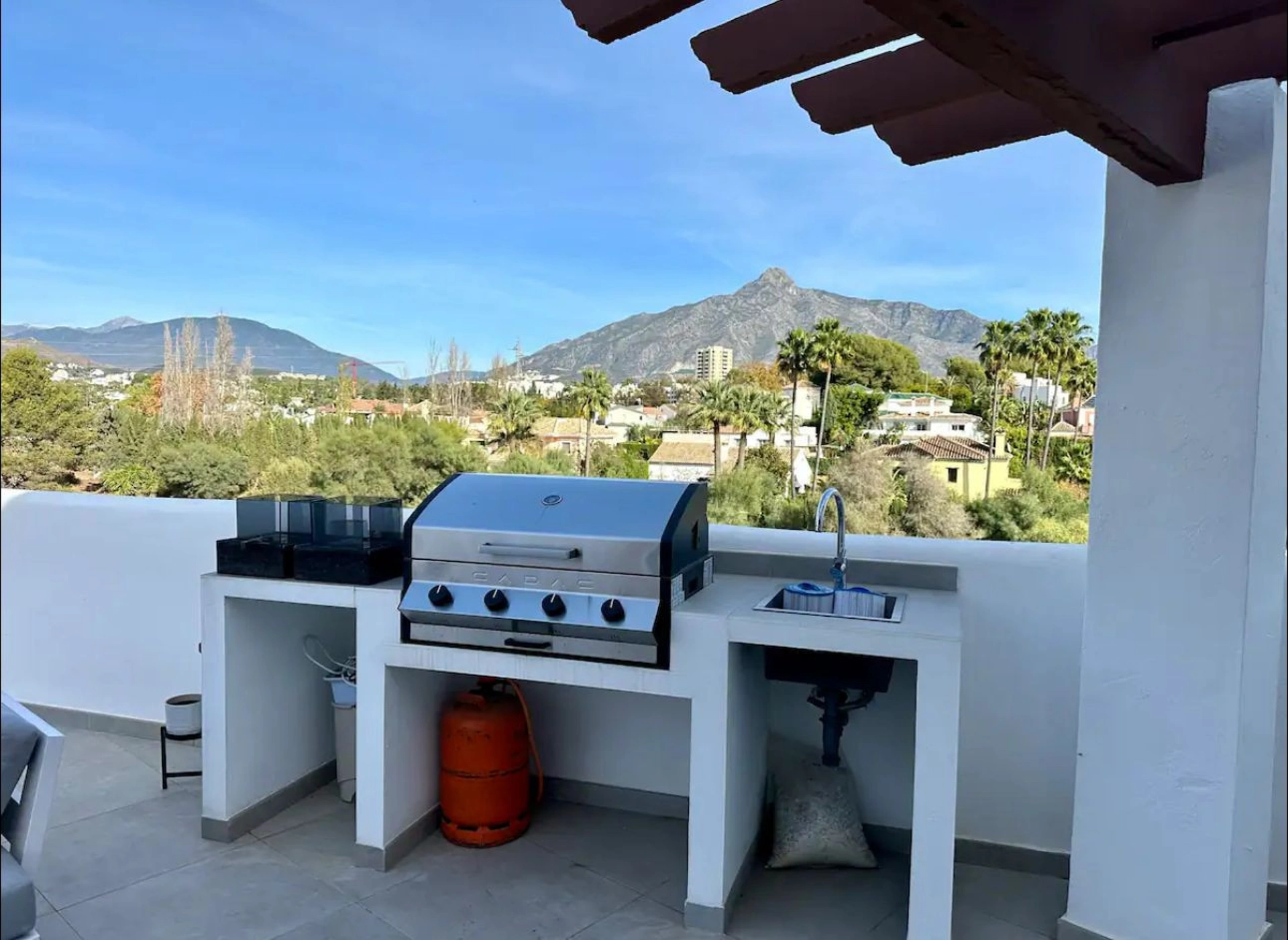 Atico Duplex En alquiler en La Maestranza, Nueva Andalucia