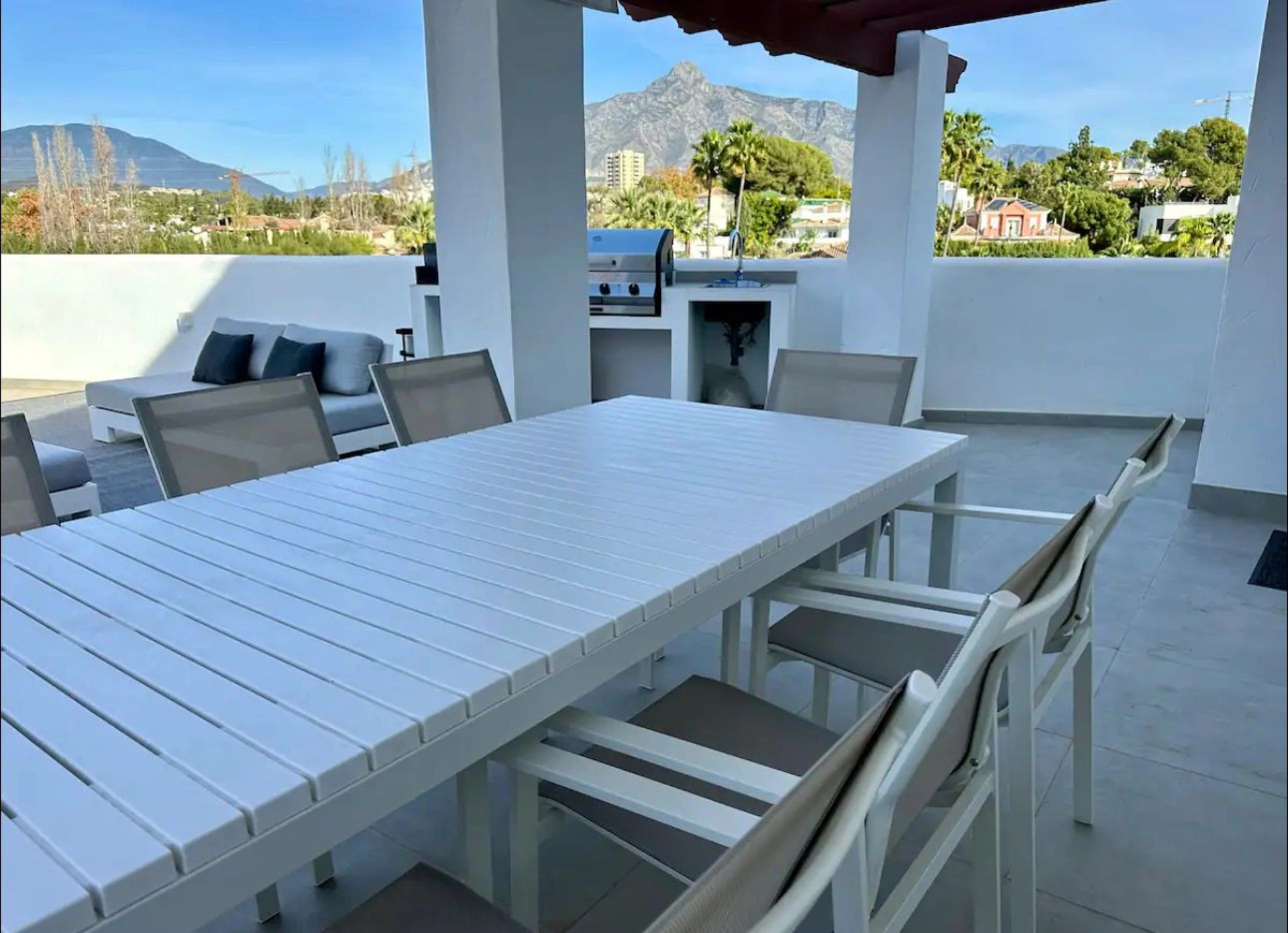 Atico Duplex En alquiler en La Maestranza, Nueva Andalucia
