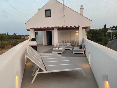 Penthouse Duplex con Vistas