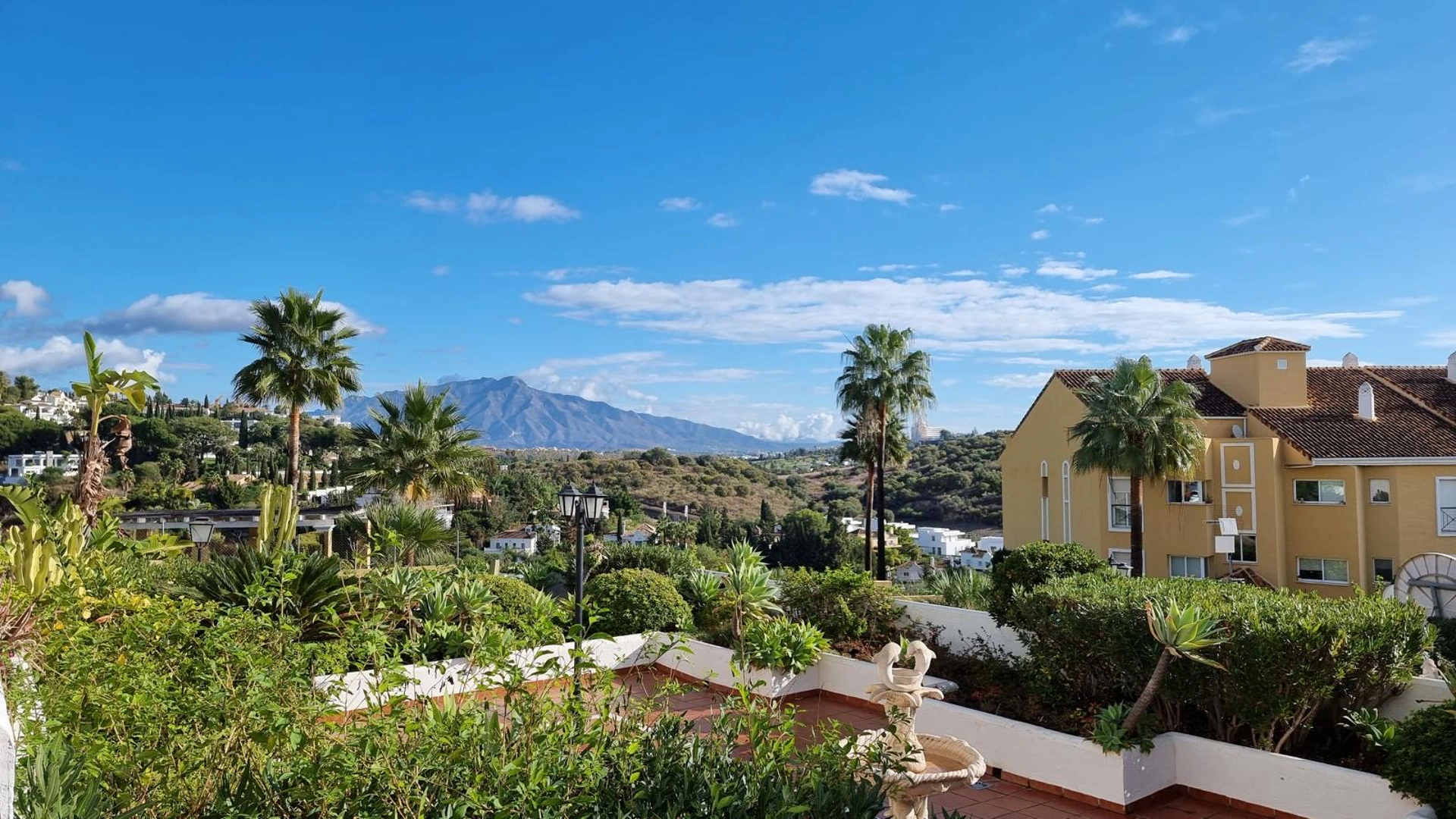 Apartamento Planta Baja En alquiler en Bel Air, Estepona Este