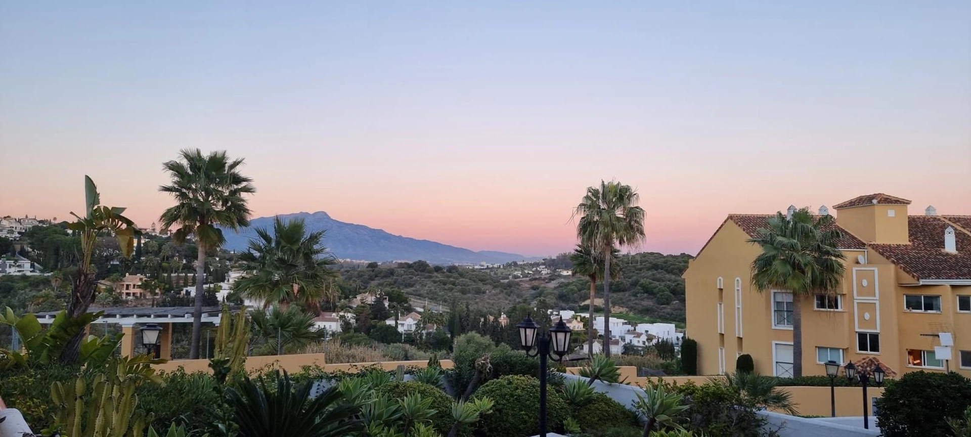 Apartamento Planta Baja En alquiler en Bel Air, Estepona Este