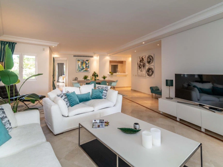 Apartamento Elegante junto al Mar