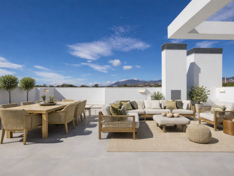 Luxury Corner Villa in Treetops, San Pedro de Alcántara – Private Garden, Jacuzzi & Panoramic Valley Views