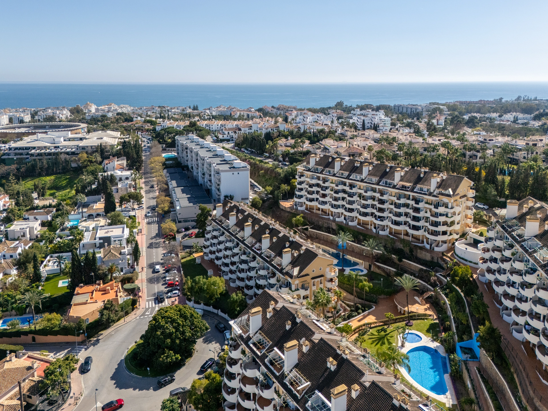 Duplex for sale in Nueva Andalucia, Marbella