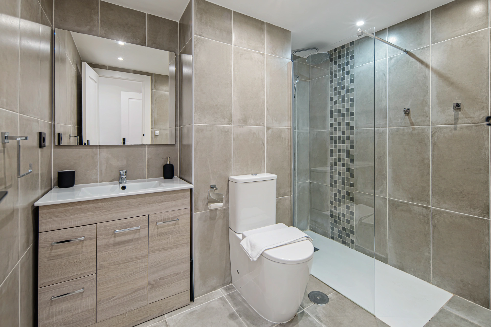 Duplex for sale in Nueva Andalucia, Marbella