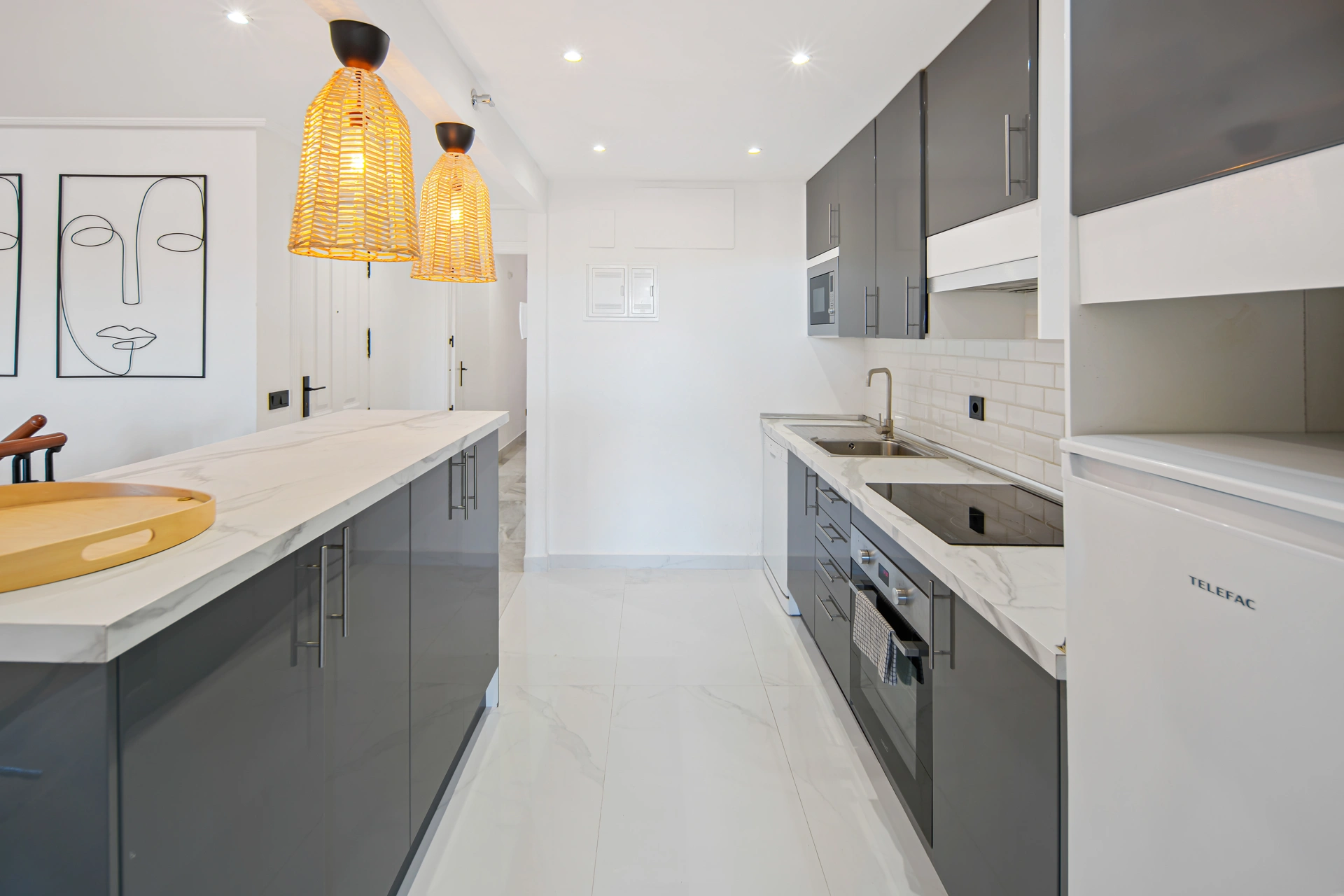 Duplex for sale in Nueva Andalucia, Marbella