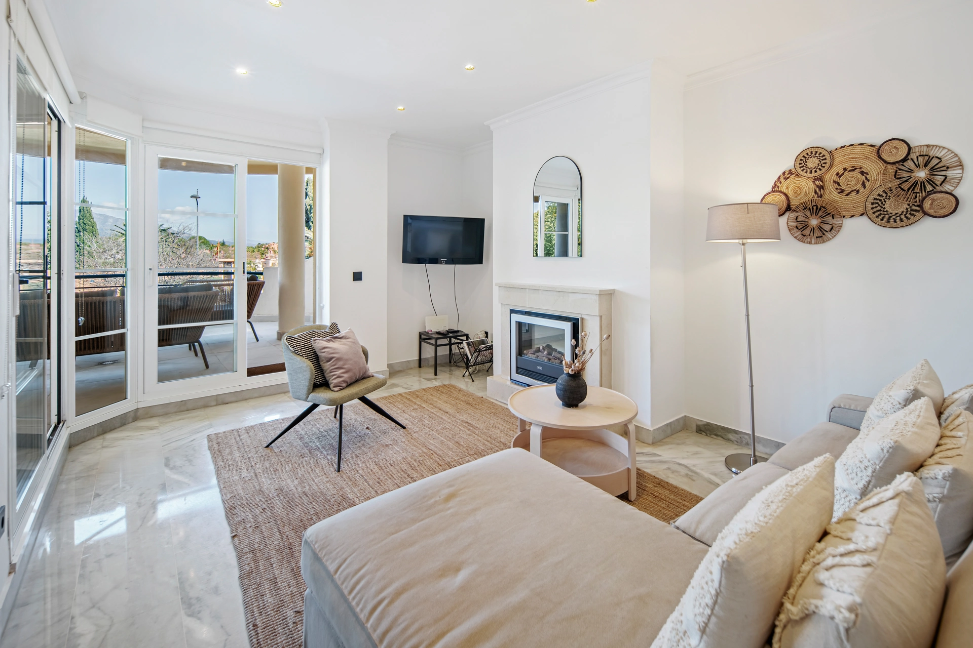 Duplex for sale in Nueva Andalucia, Marbella
