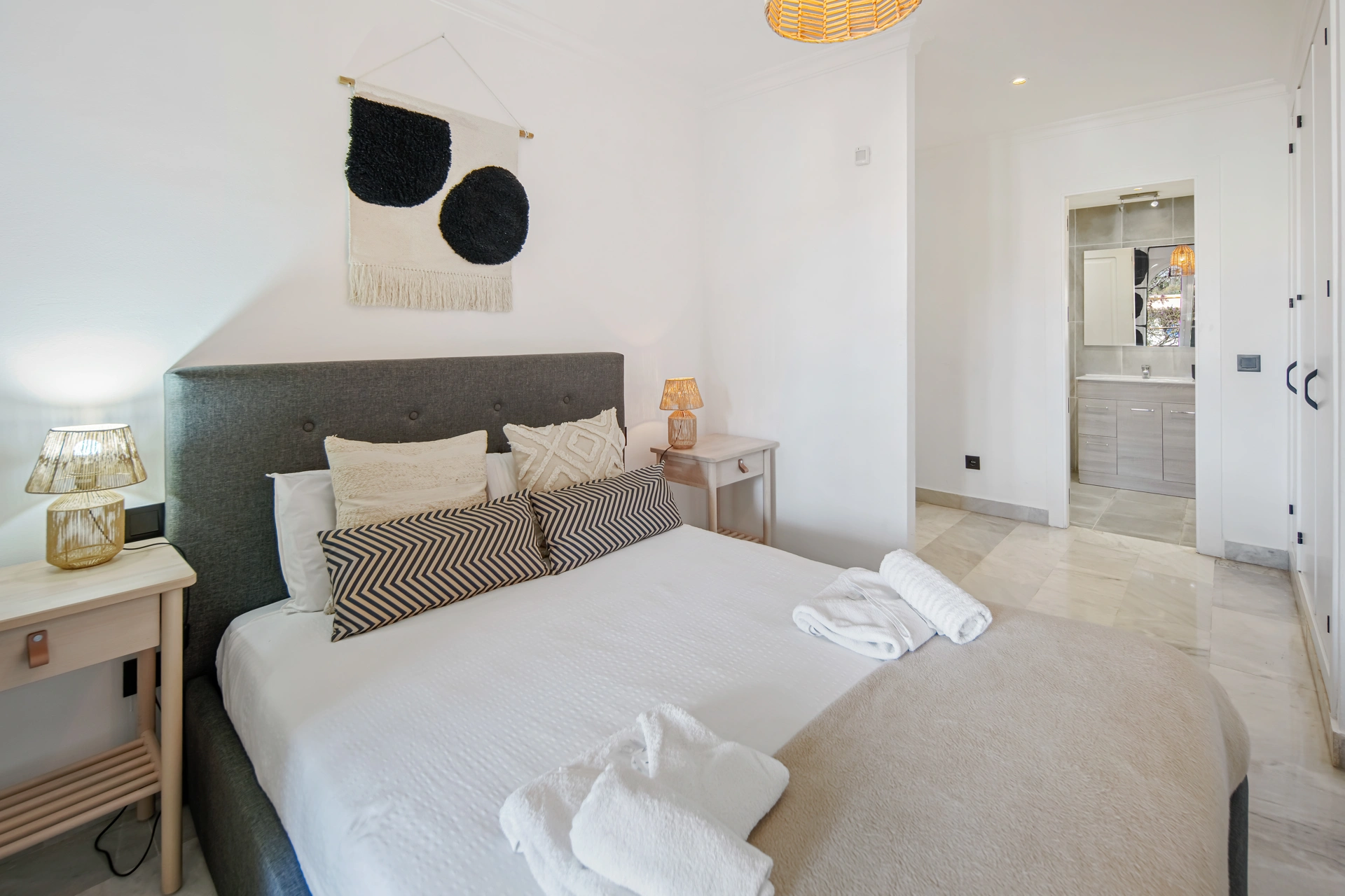 Duplex for sale in Nueva Andalucia, Marbella