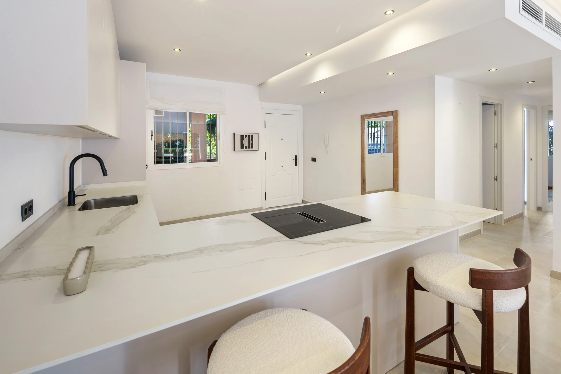 Apartamento Planta Baja en venta en Nueva Andalucia, Marbella