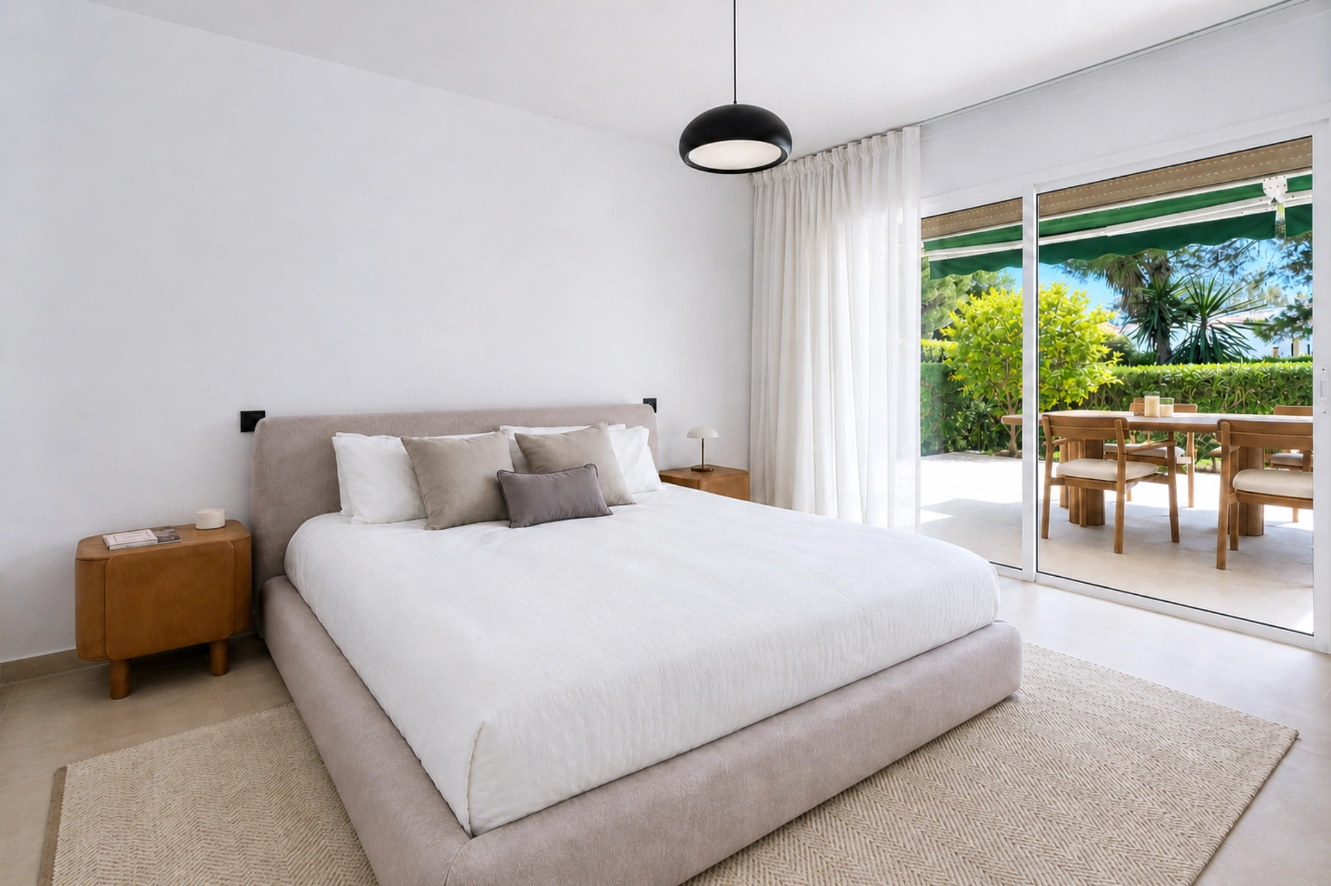 Apartamento Planta Baja en venta en Nueva Andalucia, Marbella