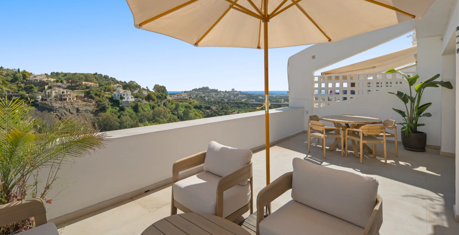 Stylish Two-Bedroom Apartment in Mirador La Quinta