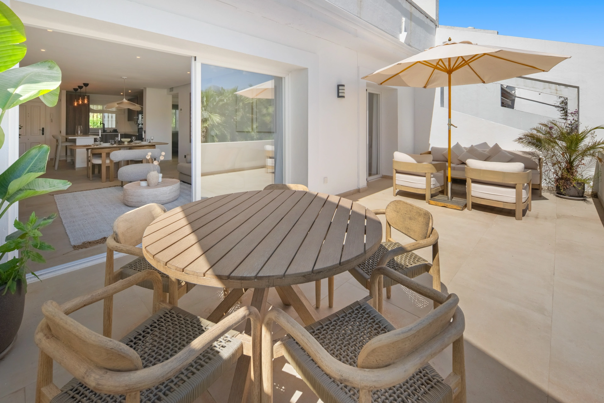 Apartamento en venta en La Quinta, Benahavis
