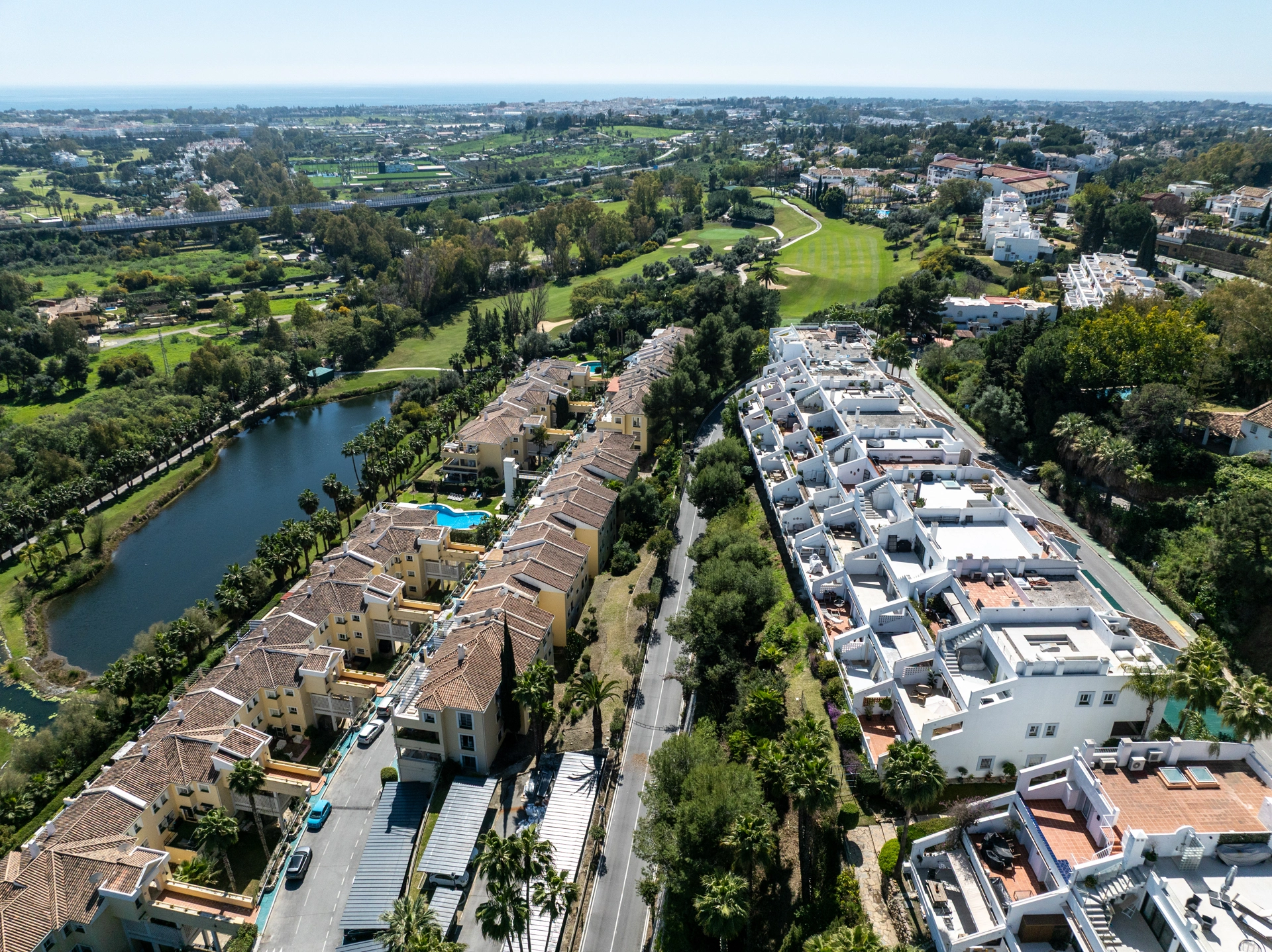 Apartamento en venta en La Quinta, Benahavis
