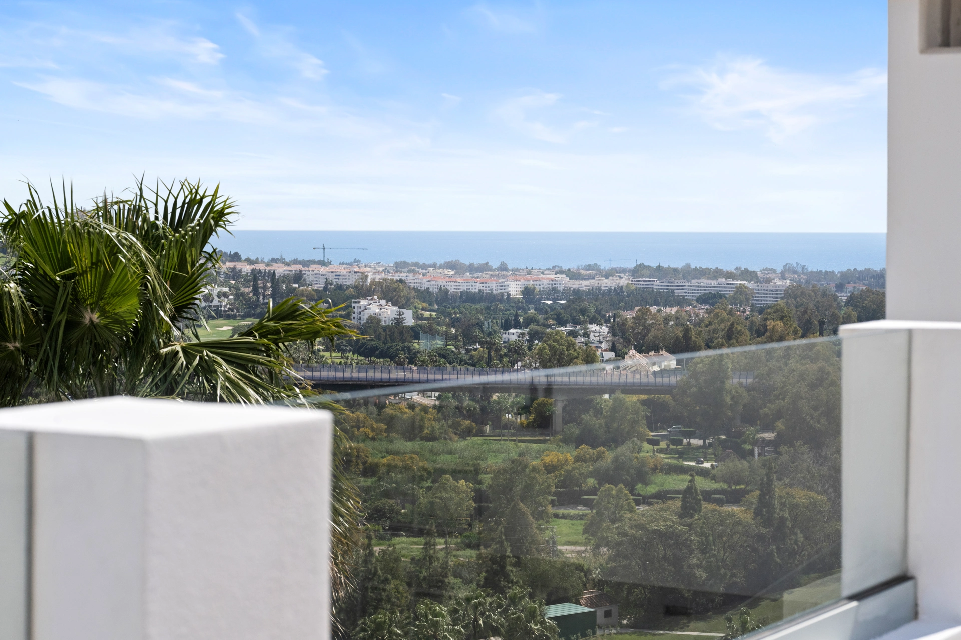 Penthouse for sale in La Quinta, Benahavis