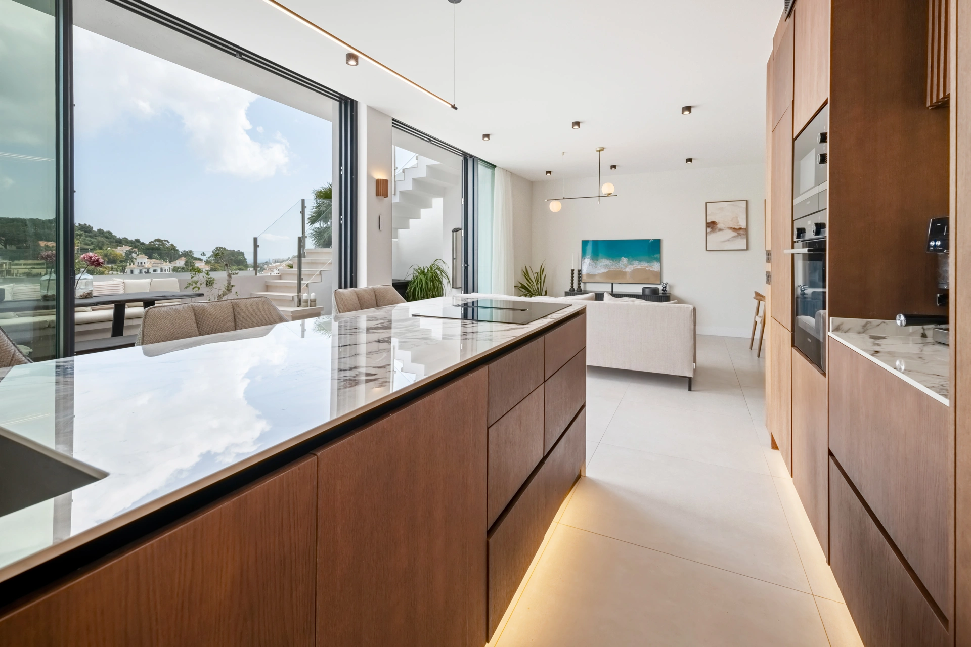 Penthouse for sale in La Quinta, Benahavis