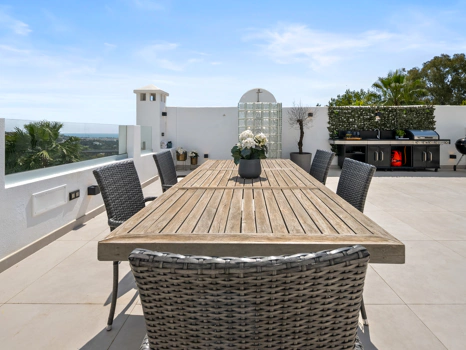 La Quinta Penthouse