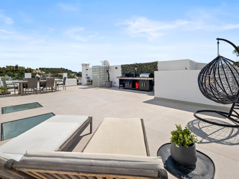 La Quinta Penthouse