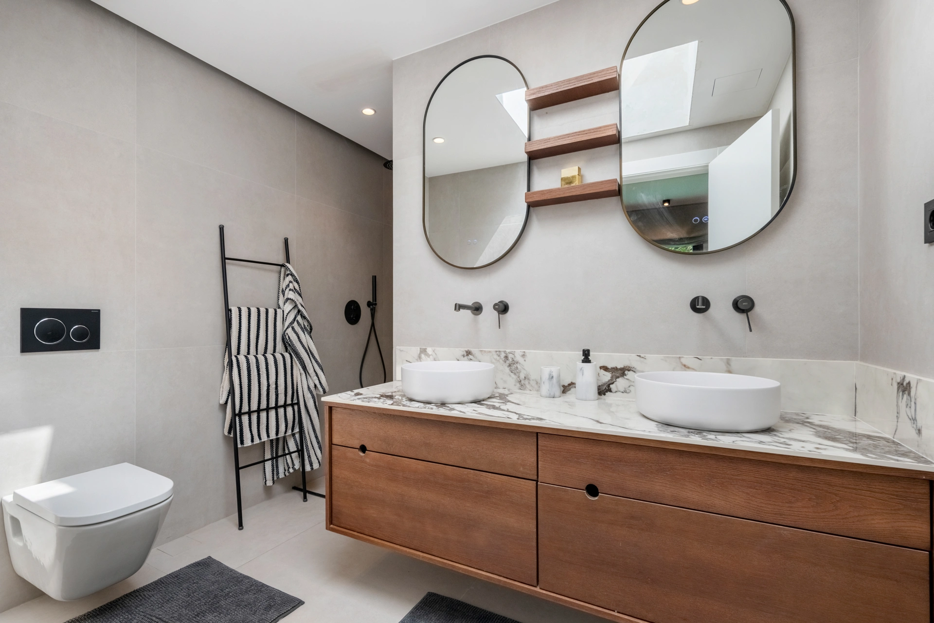 Penthouse for sale in La Quinta, Benahavis