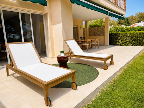 Fully Renovated Three-Bedroom Apartment in Las Brisas, Nueva Andalucía