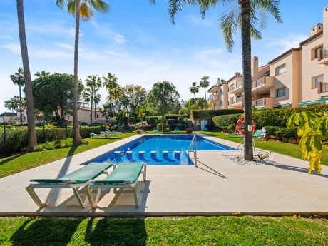 Fully Renovated Three-Bedroom Apartment in Las Brisas, Nueva Andalucía