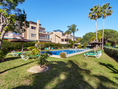 Fully Renovated Three-Bedroom Apartment in Las Brisas, Nueva Andalucía