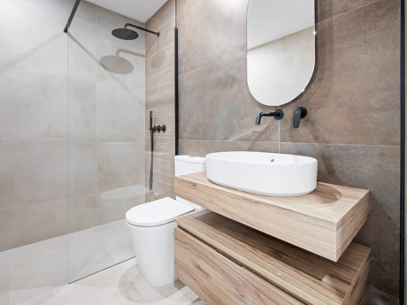 Fully Renovated Three-Bedroom Apartment in the Heart of Nueva Andalucía, - With rental license