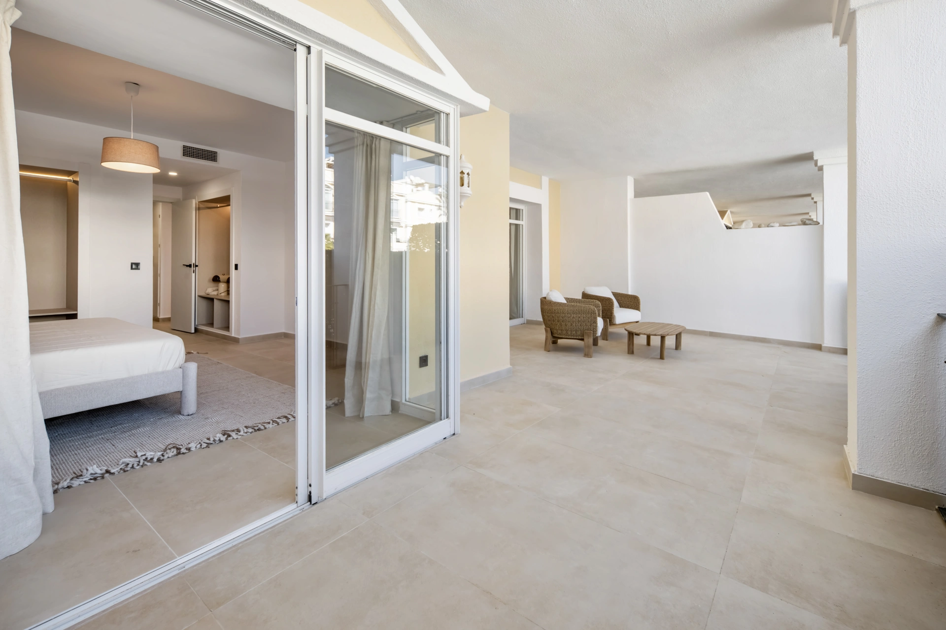 Apartment for sale in Nueva Andalucia, Marbella