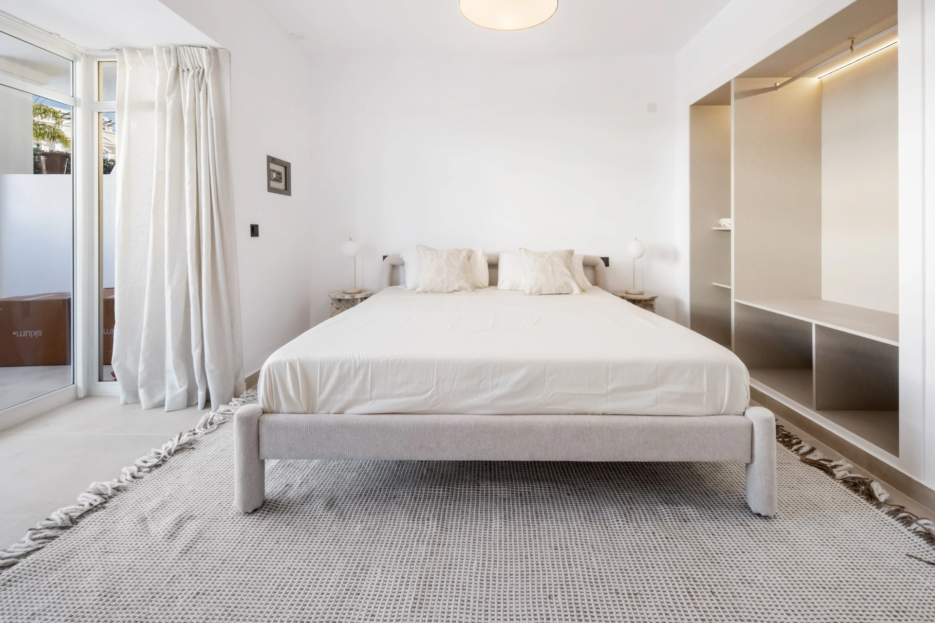 Apartment for sale in Nueva Andalucia, Marbella