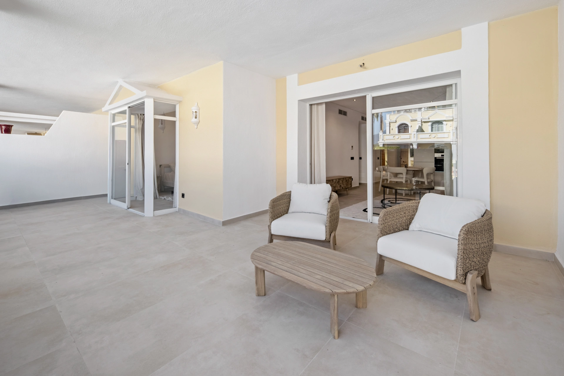 Apartment for sale in Nueva Andalucia, Marbella