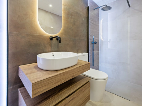 Fully Renovated Three-Bedroom Apartment in the Heart of Nueva Andalucía, - With rental license