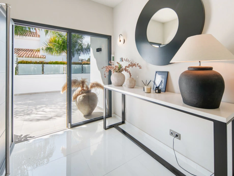 Luxury 4-Bedroom Villa in La Cala Golf – Mountain Views, Private Pool & Modern Design
