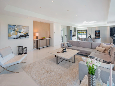 Luxury 4-Bedroom Villa in La Cala Golf – Mountain Views, Private Pool & Modern Design