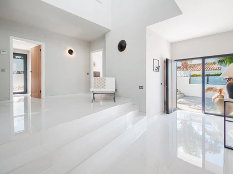 Luxury 4-Bedroom Villa in La Cala Golf – Mountain Views, Private Pool & Modern Design