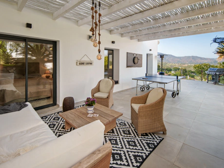 Luxury 4-Bedroom Villa in La Cala Golf – Mountain Views, Private Pool & Modern Design