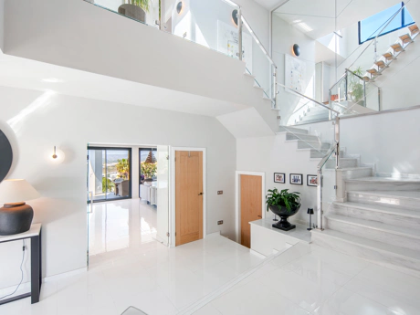 Luxury 4-Bedroom Villa in La Cala Golf – Mountain Views, Private Pool & Modern Design