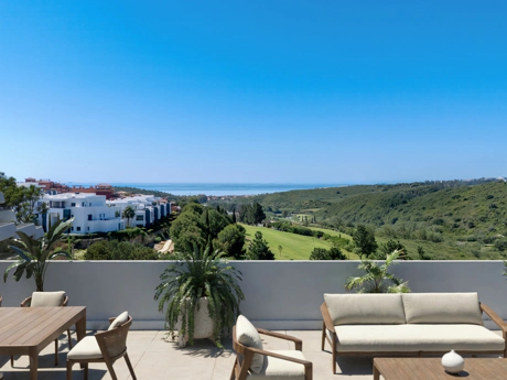 Elevated Living Between Sea, Golf, and Serenity