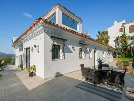 Exclusive lifestyle villa in La Cala Golf Resort with views privacy & elegance
