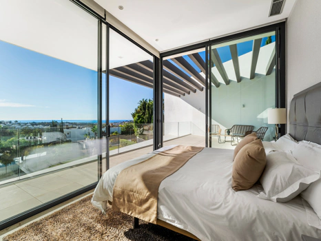 La Alquería Villa: Luxurious Mediterranean Living with Sea Views