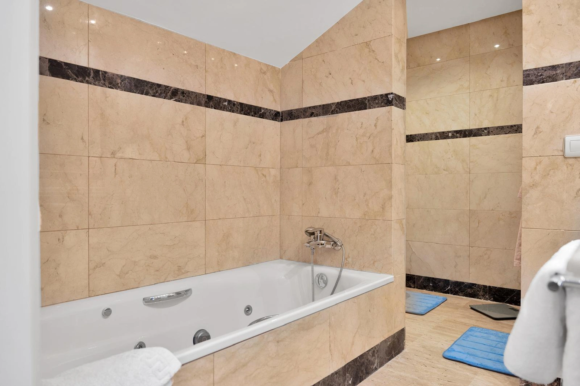 Atico Duplex En alquiler en La Alzambra, Nueva Andalucia