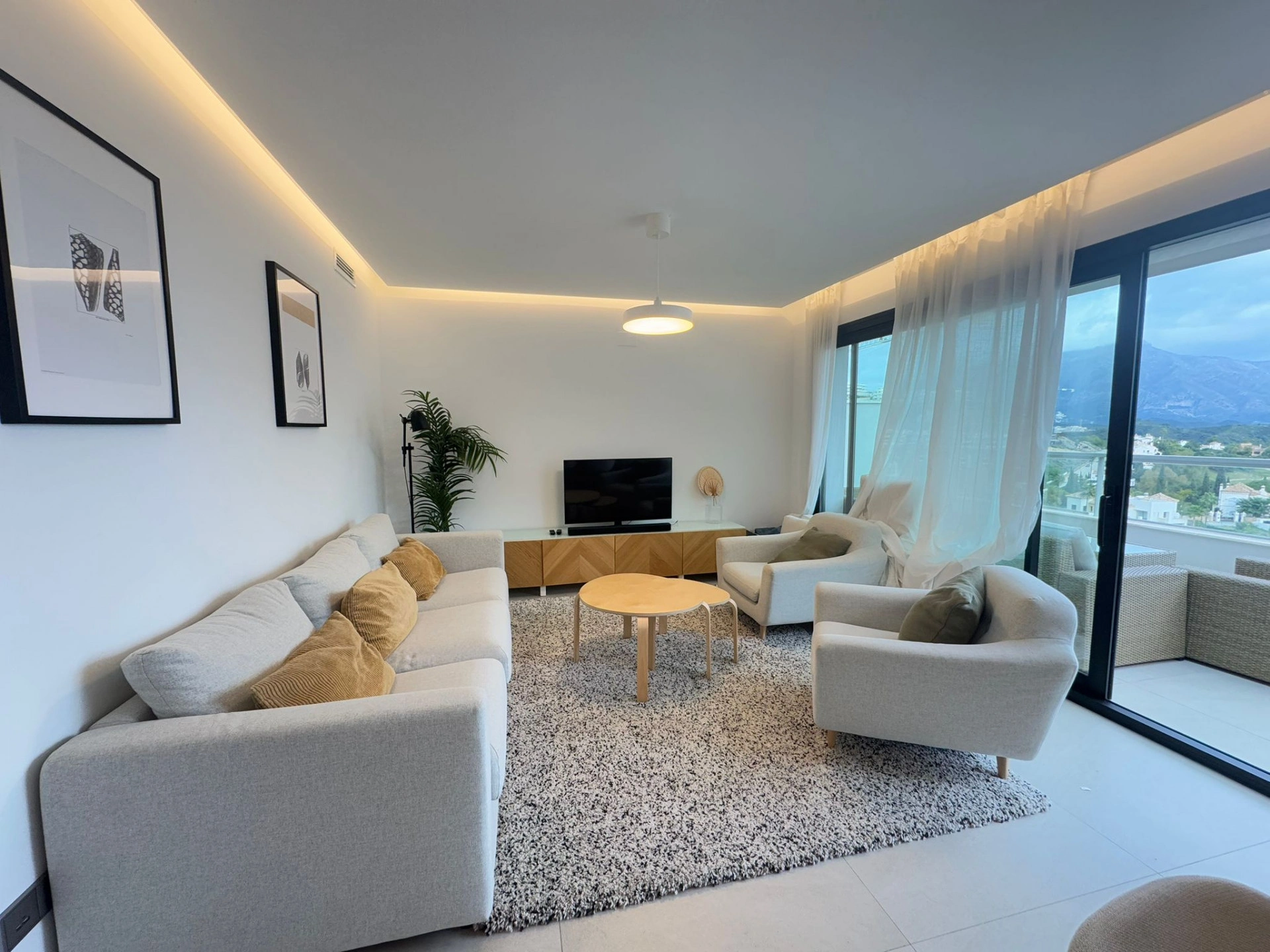 Atico Duplex En alquiler en The Crest, Benahavis