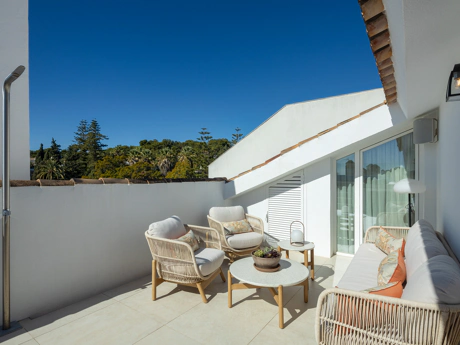 Luxury Duplex Penthouse with Panoramic Sea & Mountain Views