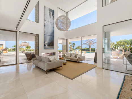 Villa de Lujo en Venta en Marbella – Cerquilla 59, Nueva Andalucía